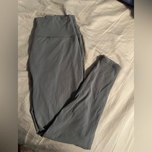 Buff Bunny Gray Leggings